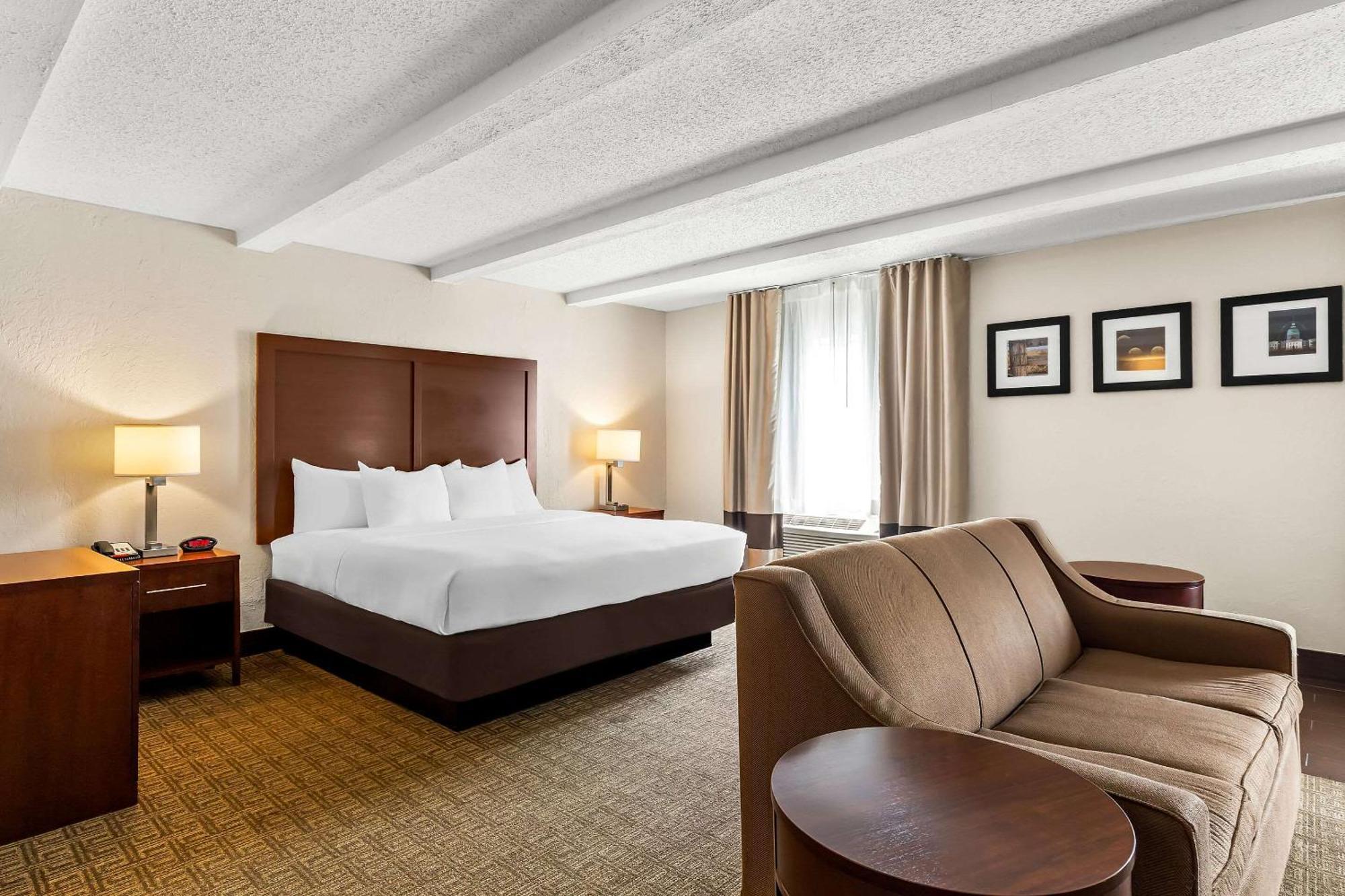 Comfort Inn St Louis - Westport Event Center Maryland Heights Exteriör bild